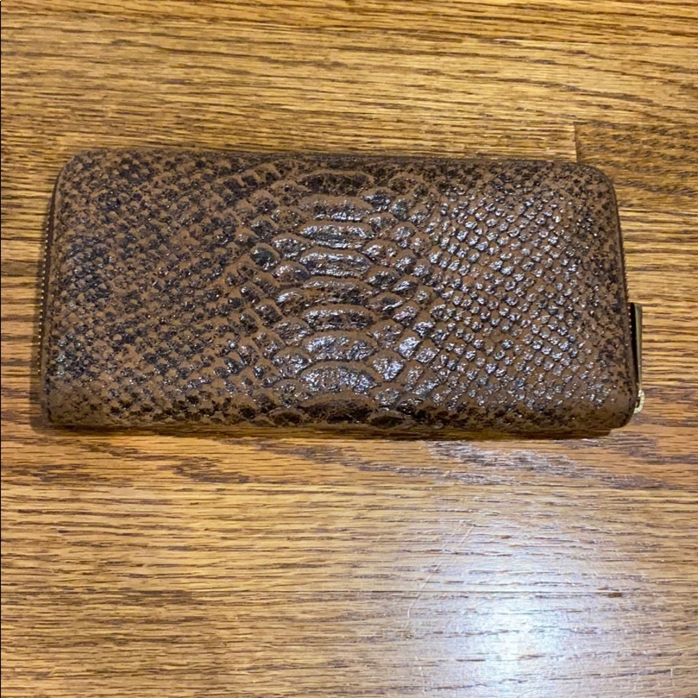 Michael Kors Brown Textured Python Zip Wallet - image 4